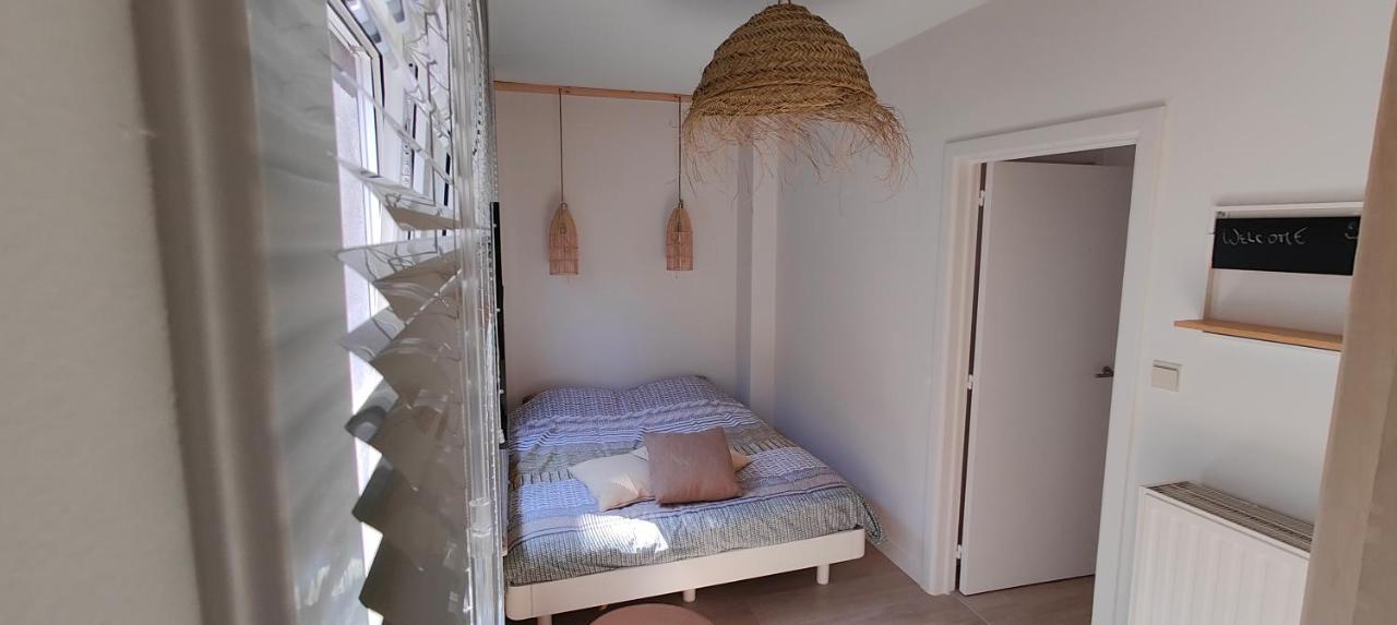 Centrum Luxe Appartement Ost 2 Plus 2 Ostenda Zewnętrze zdjęcie