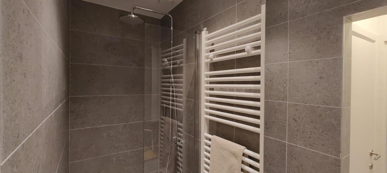 Centrum Luxe Appartement Ost 2 Plus 2 Ostenda Zewnętrze zdjęcie